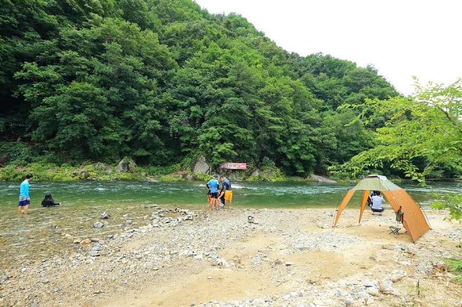 마중펜션캠핑장